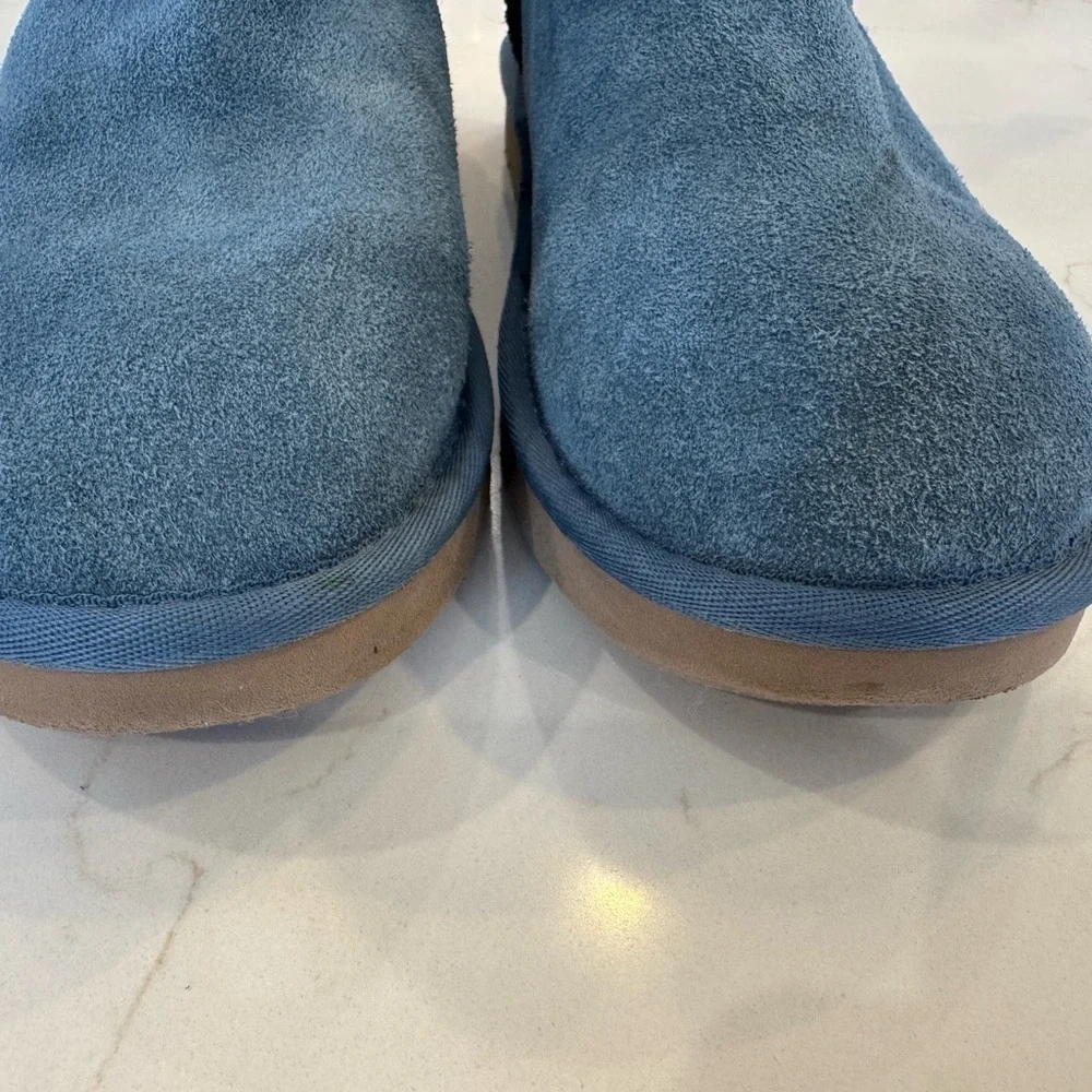 Koolaburra by Ugg Arlena Short Coast Blue Suede Women's Boot / US 7